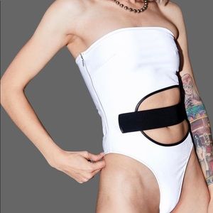 Reflective body suit